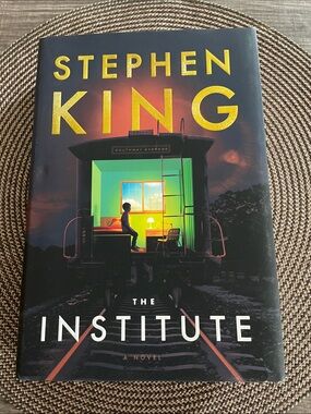 Stephen King The Institute Hardcover - Black & Green Cover